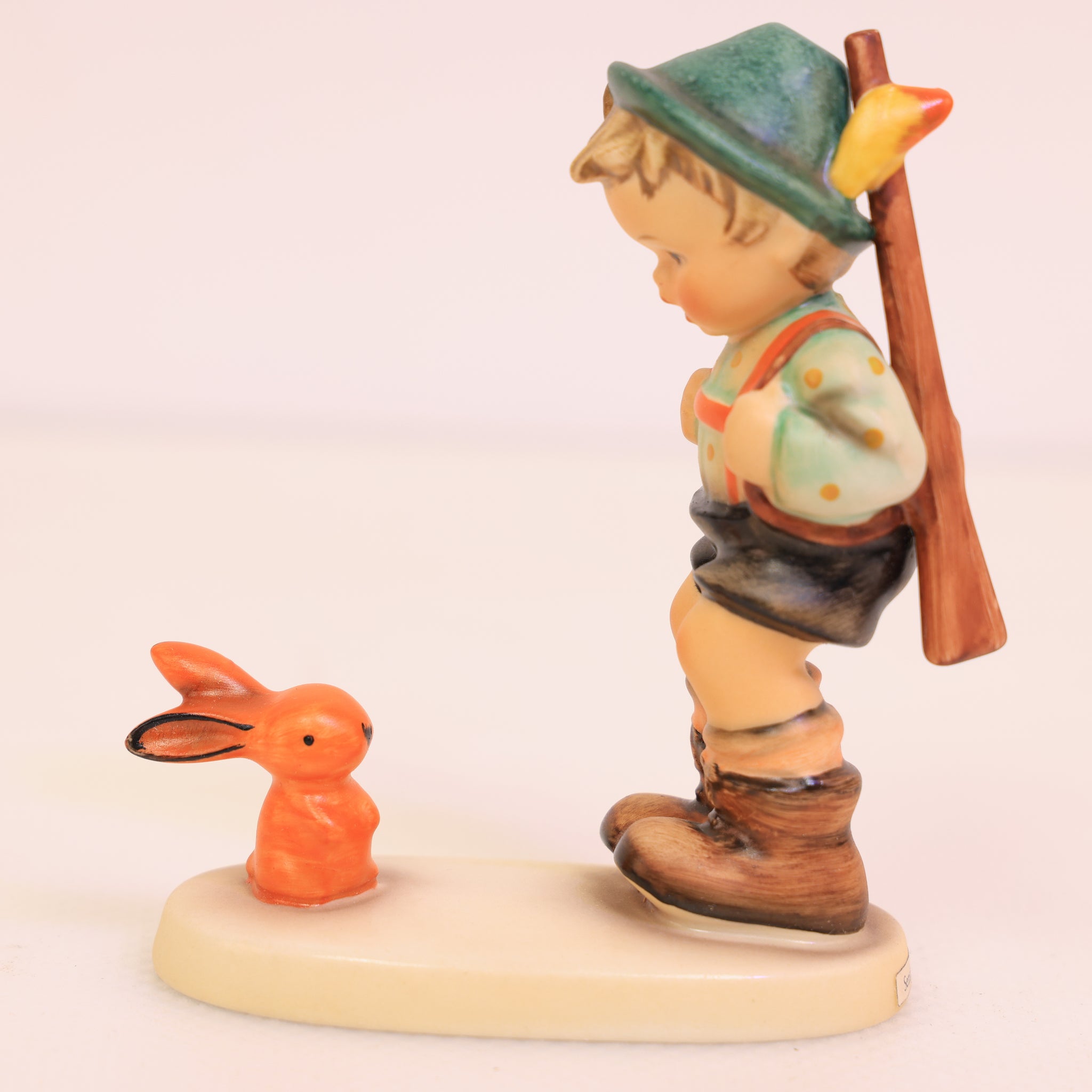 Hummel Figurine, Sensitive Hunter