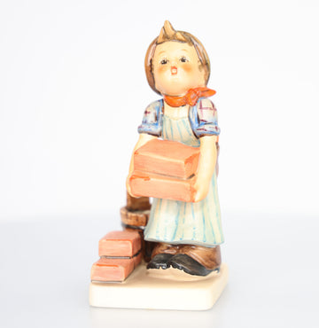 VINTAGE Hummel Goebel Figurine The Builder Little Boy With Bricks 5 1/2” TALL